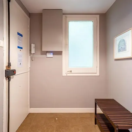 Sants Estacio - Modern And Comfy 4bd For 8 Guests * Барселона