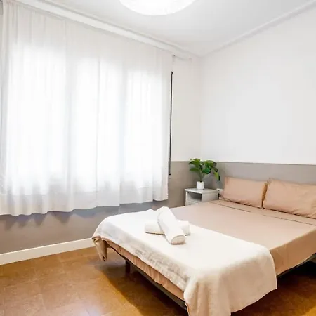 شقة The Collection - Sants Estacio - Modern And Comfy 4bd For 8 Guests برشلونة